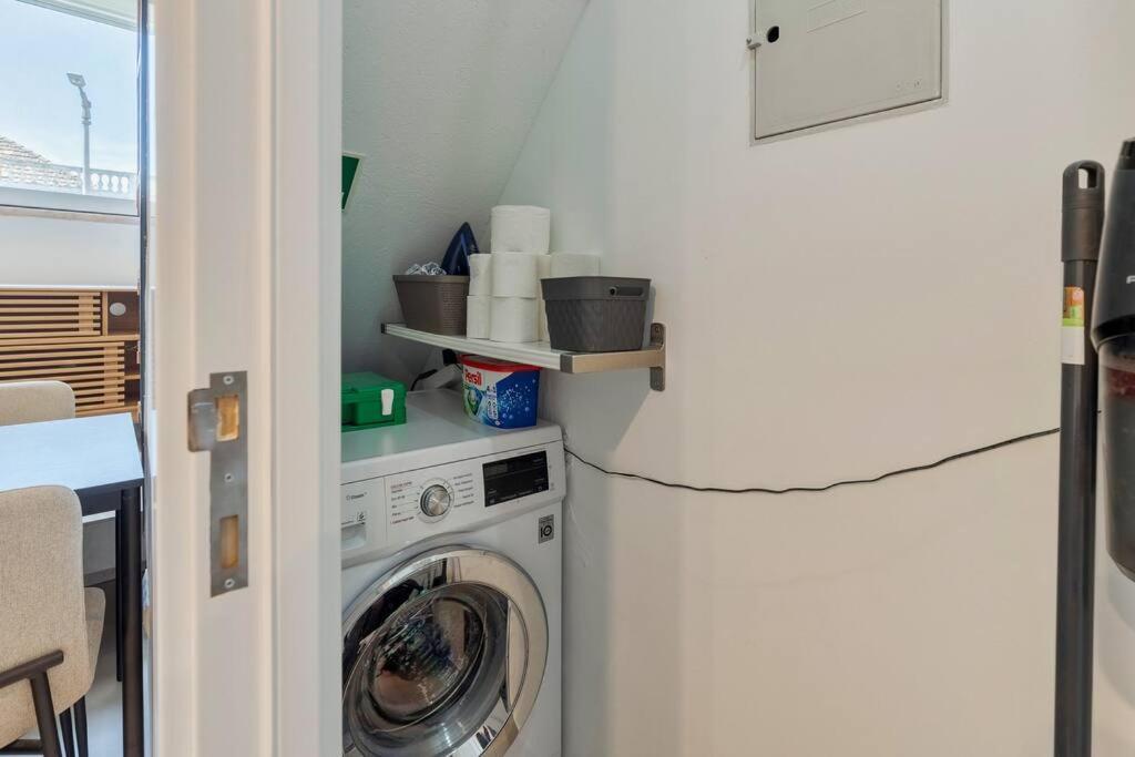 Portela House Apartment
