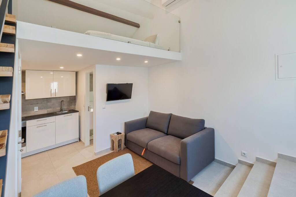 Portela House